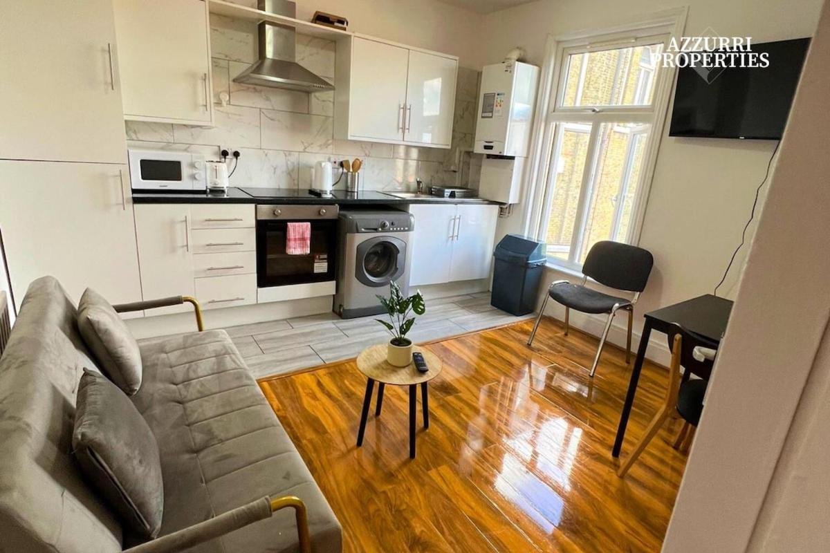Monthly Near Canning Town Station Appartamento
